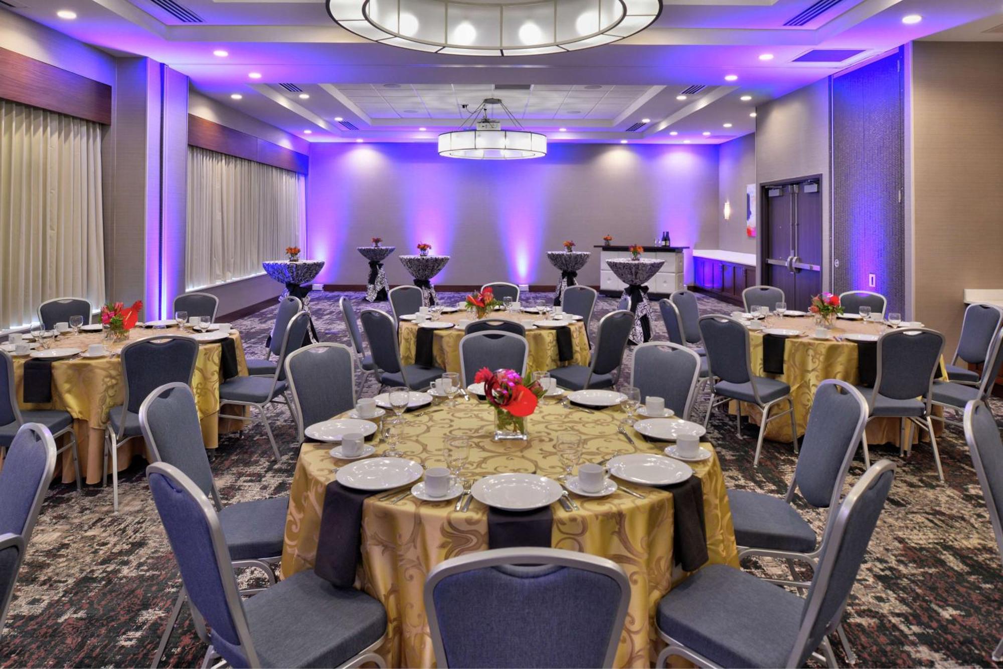 Hilton Garden Inn Little Rock Downtown מראה חיצוני תמונה